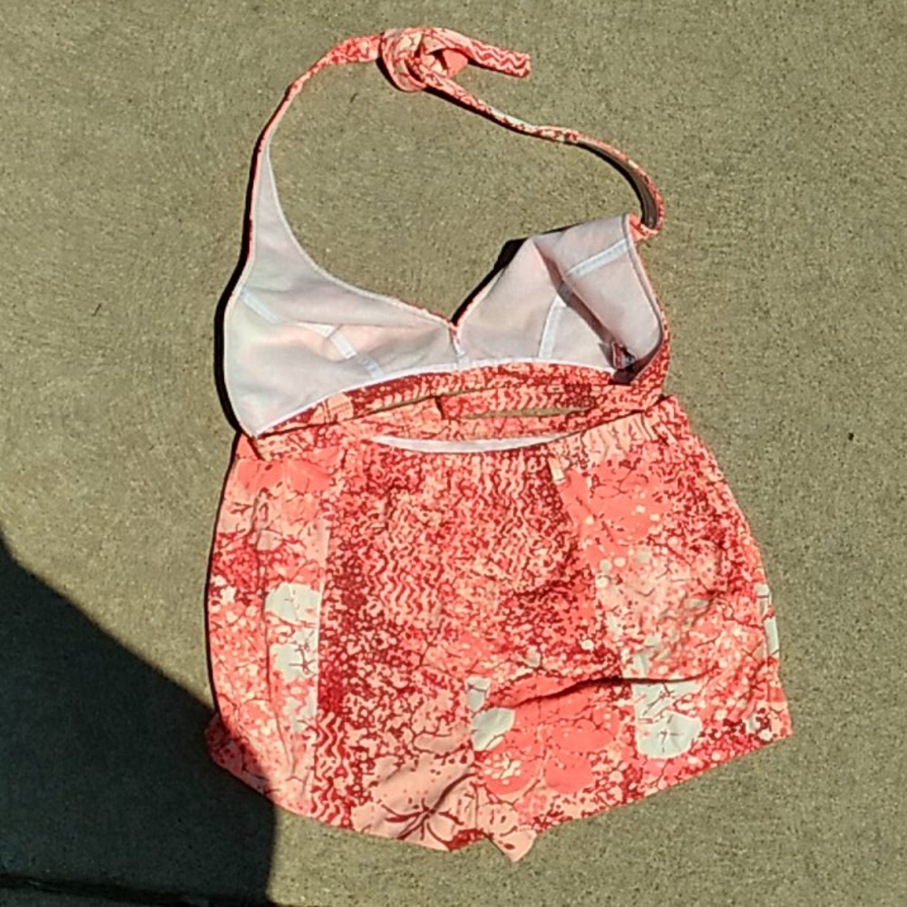 Two piece swimsuit - Picture 2 of 4